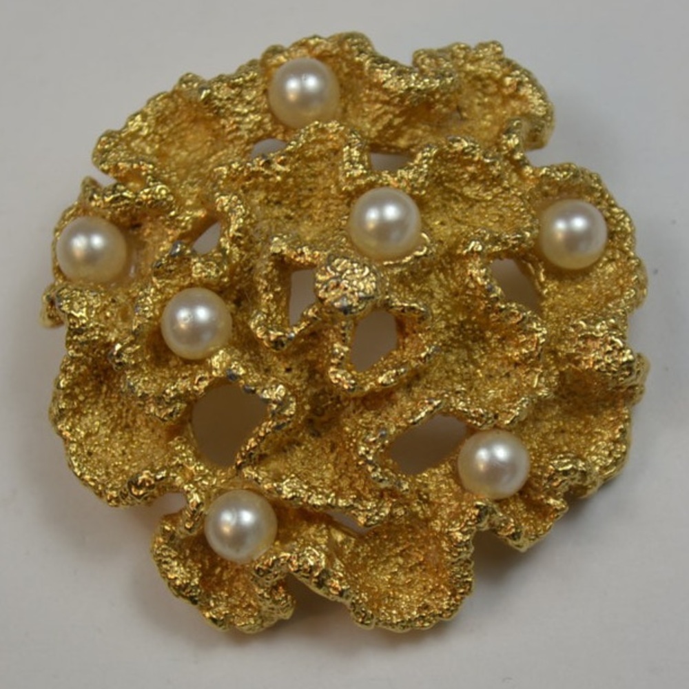 Napier Coral Gold and Pearl stunning statement brooch